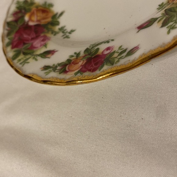 Royal Albert old country roses vintage cake plate. - Picture 2 of 3